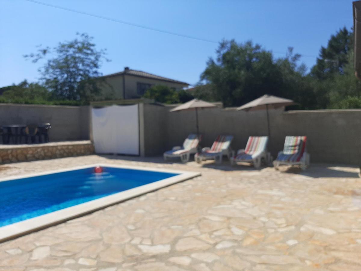 Vila Lokvanj Ližnjan Εξωτερικό φωτογραφία