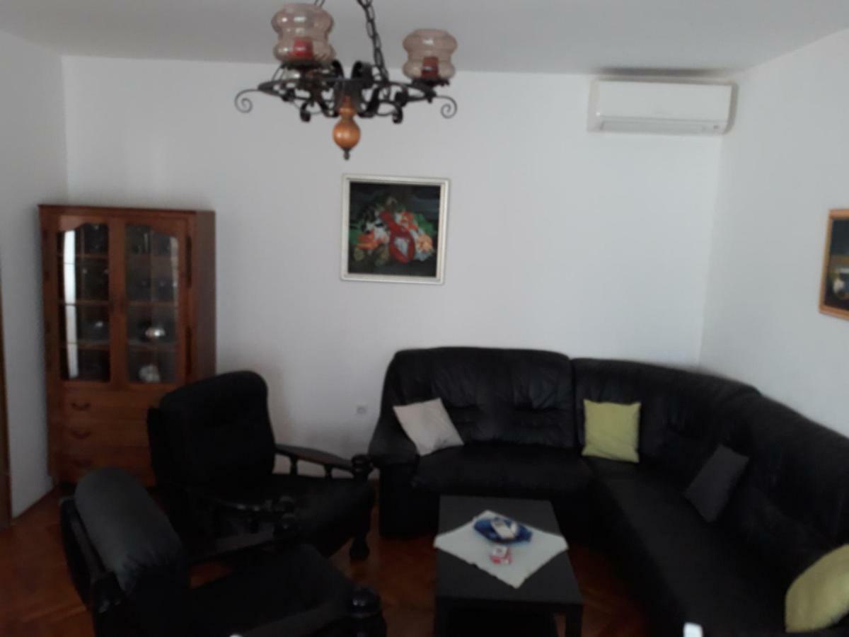 Vila Lokvanj Ližnjan Εξωτερικό φωτογραφία